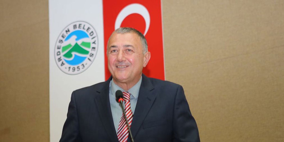 Ardeşen Belediye Başkanı Enver Atagün’den Parti Değişikliği İddialarına Yanıt