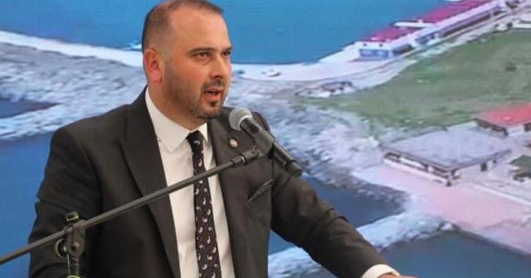 İyidere’de Yeni Işıklandırmalarla İlçenin Gece Görünümü Değişiyor