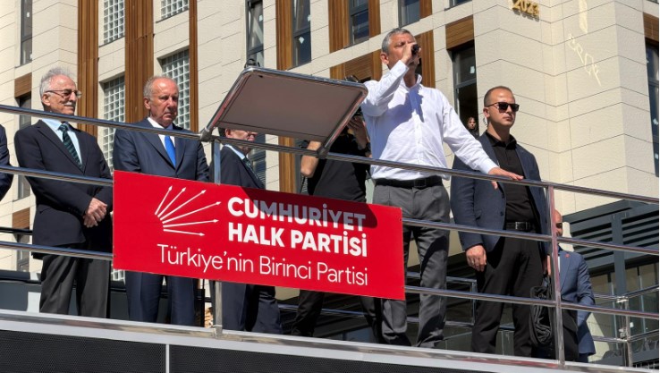 CHP Rize’de Tarih Yazdı : Emekliler ve Çay Üreticileri Geçim Sıkıntısını Dile Getirdi