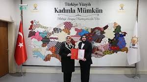 Esra Kaplanoğlu, AK Parti Erzurum İl Kadın Kolları Başkanlığı’na Atandı