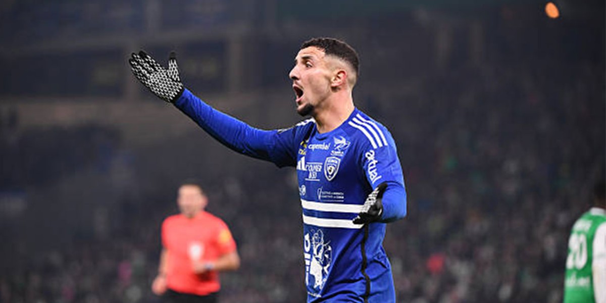 Çaykur Rizespor'da Sol Bek Hamlesi! Faslı Zakaria Ariss ile Prensip Anlaşmasına Varıldı