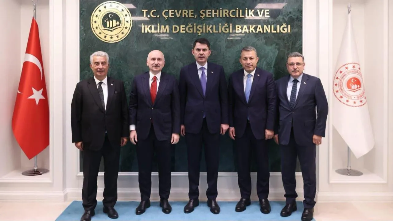 ARAKLI'DAKİ ÇÖP TESİSİ İÇİN BAKAN KURUM'DAN DESTEK İSTEDİLER!