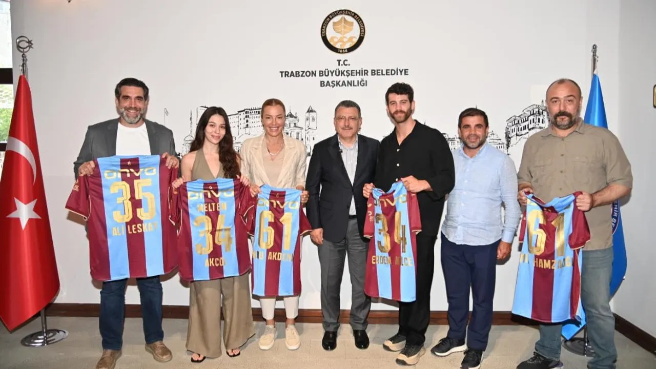 BAŞKAN GENÇ 'SEVDAM KARADENİZ' DİZİ EKİBİNİ AĞIRLADI