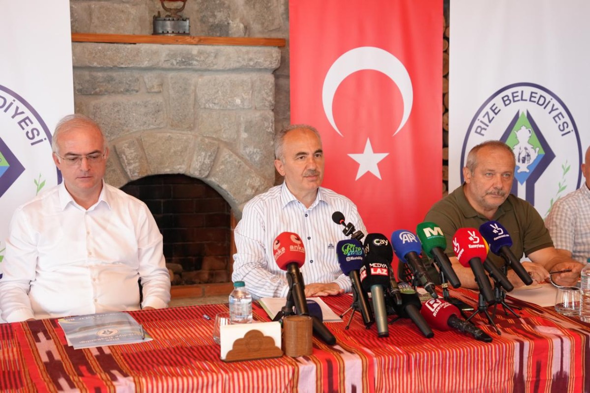 Başkan Rahmi Metin, Basın Mensuplarıyla Bir Araya Geldi