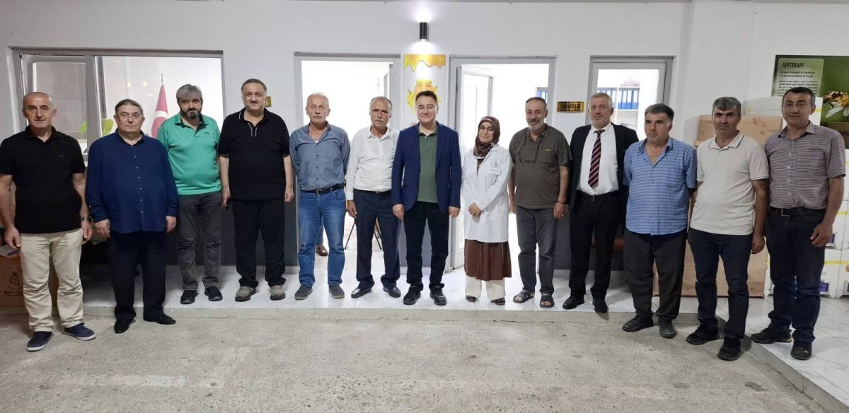 DEVA Partisi Heyeti Artvin’de Arıcıların Sorunlarını Dinledi