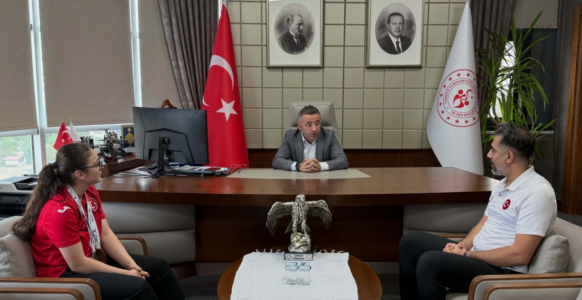 Rize’nin Gururu Meryem Kandemir’e Avrupa Zirvesi Sonrası Anlamlı Karşılama