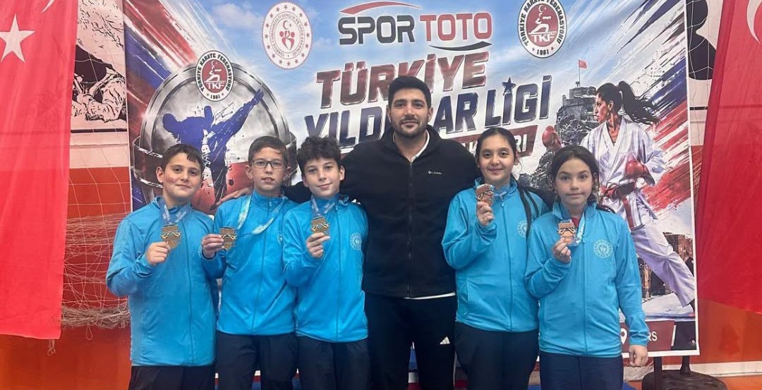 Ardeşen Belediyesi Spor Kulübü’nden Kars’ta 5 Madalyalık Başarı