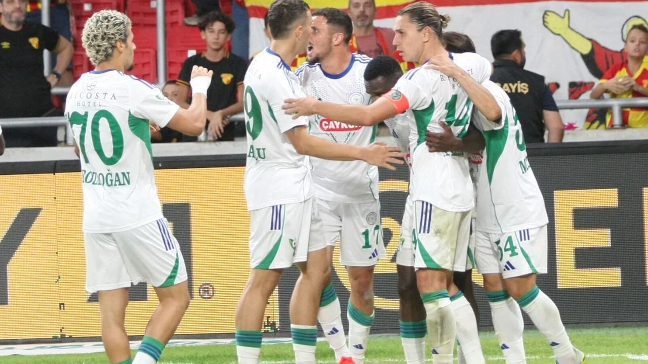 Çaykur Rizespor’da Yeni Transferden  İki İsim Öne Çıktı