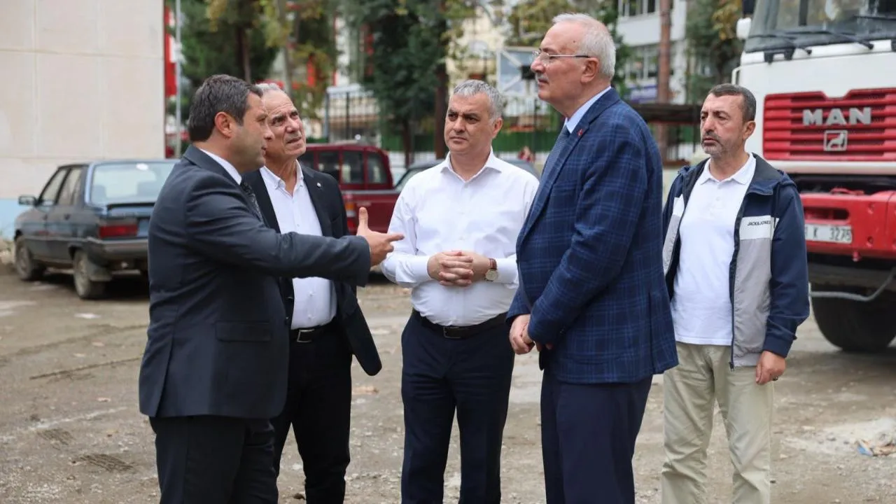 YOMRA VAKFI ANADOLU LİSESİ'NDE ÇALIŞMALAR TAM GAZ!