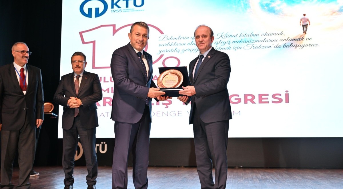 KTÜ Ev Sahipliğinde 10. Uluslararası Bilimler Işığında Yaratılış Kongresi Başladı