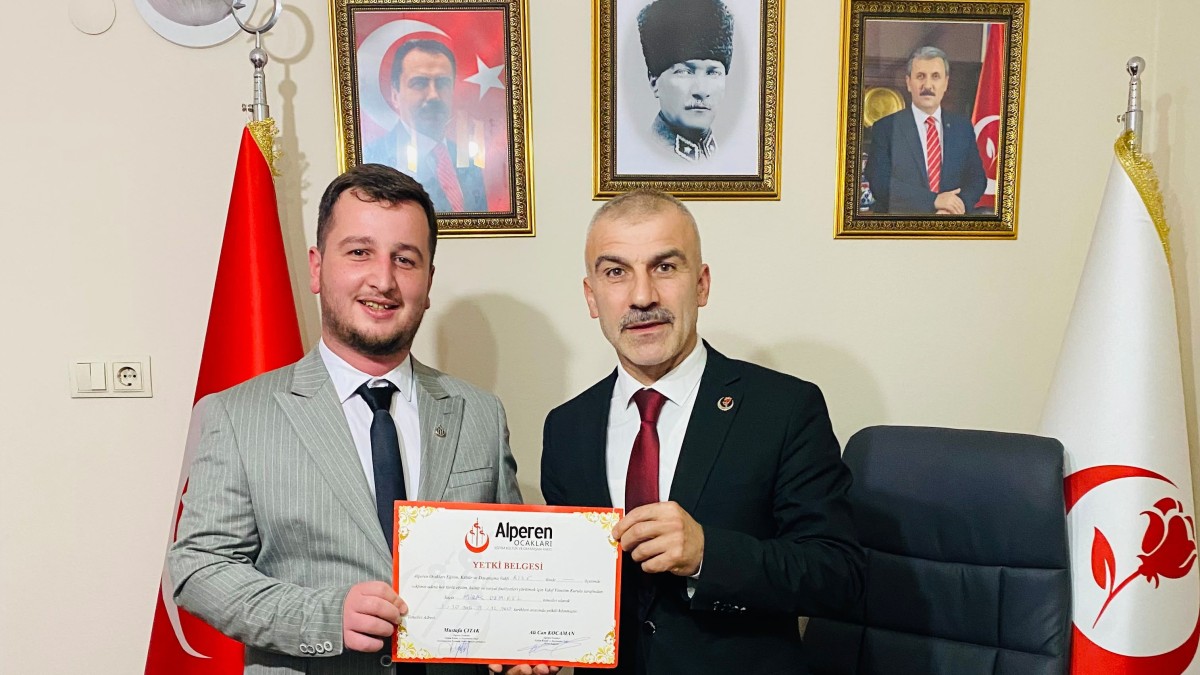 Alperen Ocakları Rize İl Başkanlığı’nda Bayrak Değişimi