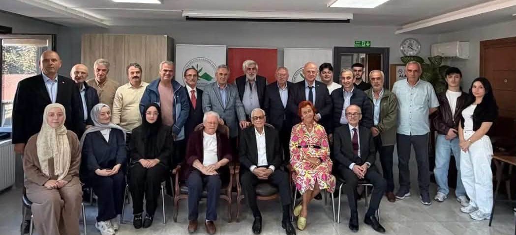 Üsküdar’daki Kalkandere Vakfı’nda Anlamlı Buluşma