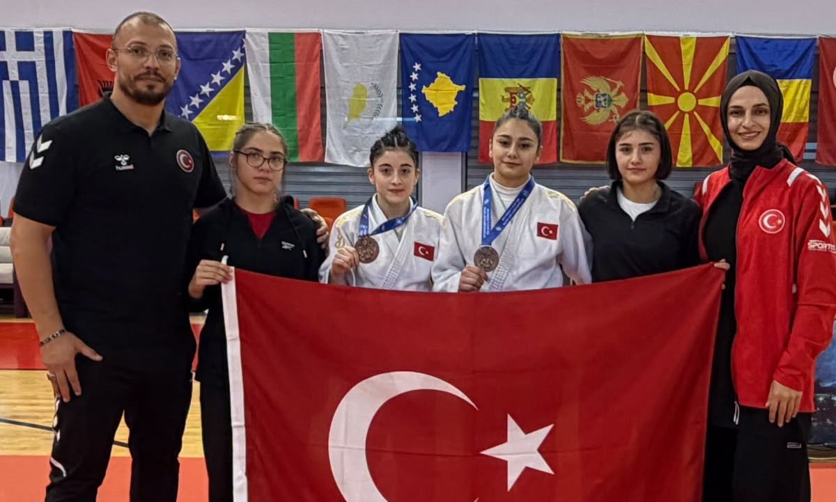 Rize’nin Yıldız Judocularından Balkan Şampiyonası’nda İki Bronz Madalya!