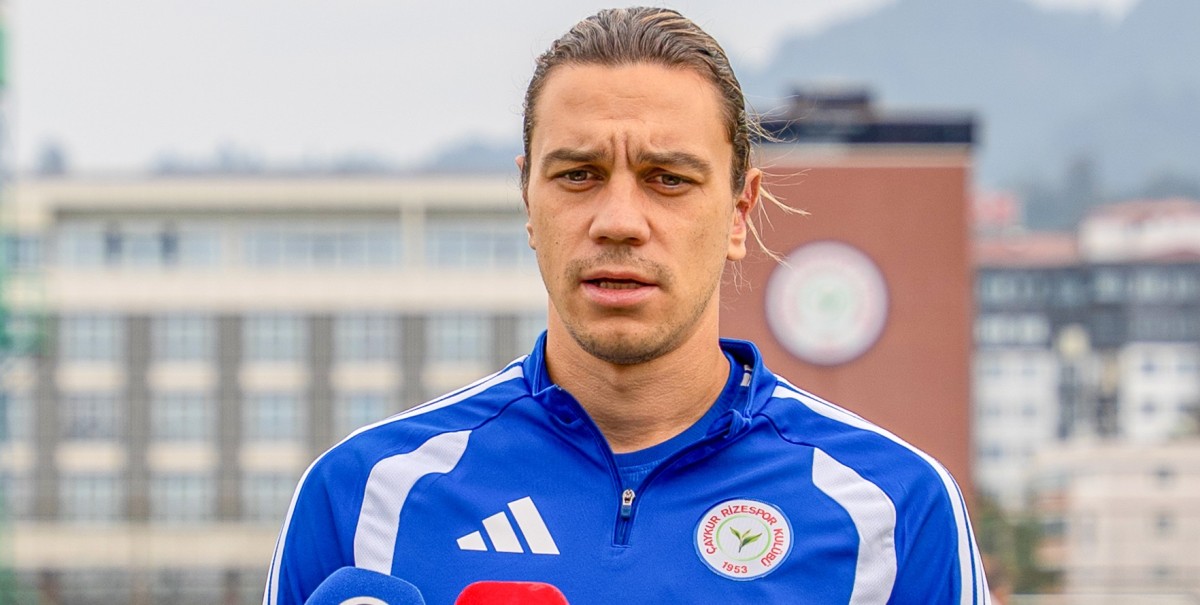Taylan Antalyalı’: “8 Dakikada Yediğimiz 3 Golü Açıklamakta Zorlanıyoruz”